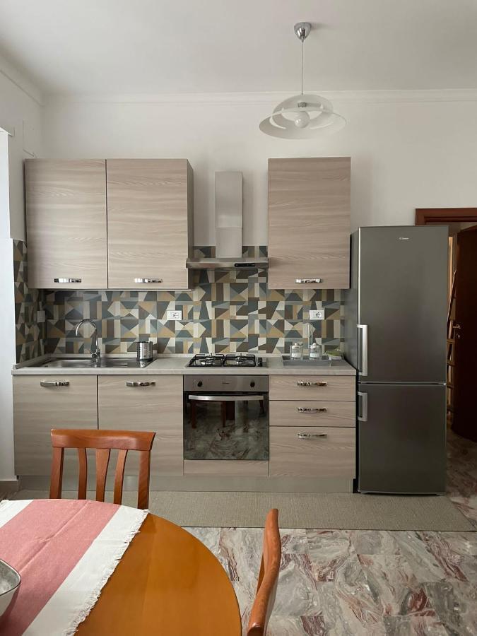 Hospitality And Comfort In Rome: E&E Casa Vacanze Eksteriør bilde