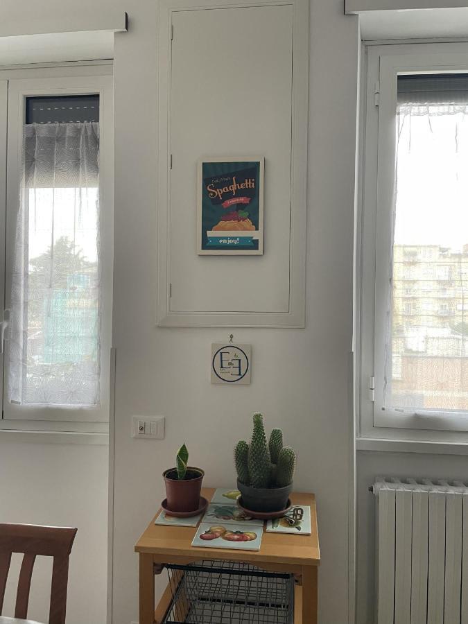 Hospitality And Comfort In Rome: E&E Casa Vacanze Eksteriør bilde